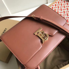 burberry-belted-leather-tb-bag-12