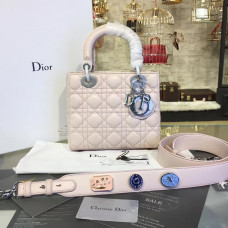 dior-handbag-50