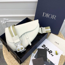 dior-saddle-7-2-4-2-5-2-2