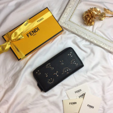 fendi-wallet-16