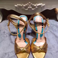 gucci-sandals-10