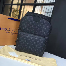 louis-vuitton-backpack-replica-bag-2