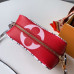 louis-vuitton-beach-pouch-3