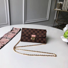 louis-vuitton-croisette-wallet