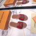 louis-vuitton-lock-slippers-5