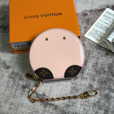 louis-vuitton-micro-boite-chapeau-3