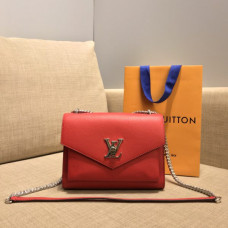 louis-vuitton-mylockme-bb-5