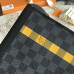 louis-vuitton-pochette-voyage-clutch-3