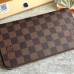 louis-vuitton-zippy-organizer-2