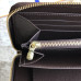 louis-vuitton-zippy-organizer-2