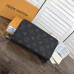 louis-vuitton-zippy-wallet-2