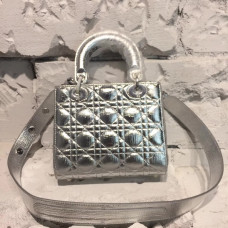 mini-lady-dior-2