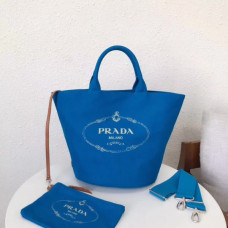 prada-bag-196