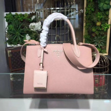 prada-bag-47